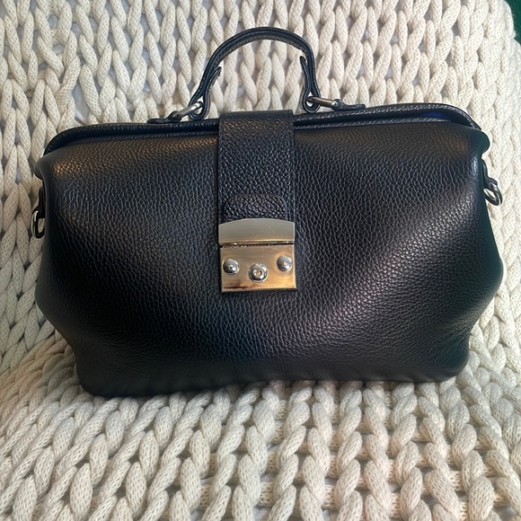 Professional Leather Doctor’s Bag - Picture 1 of 9